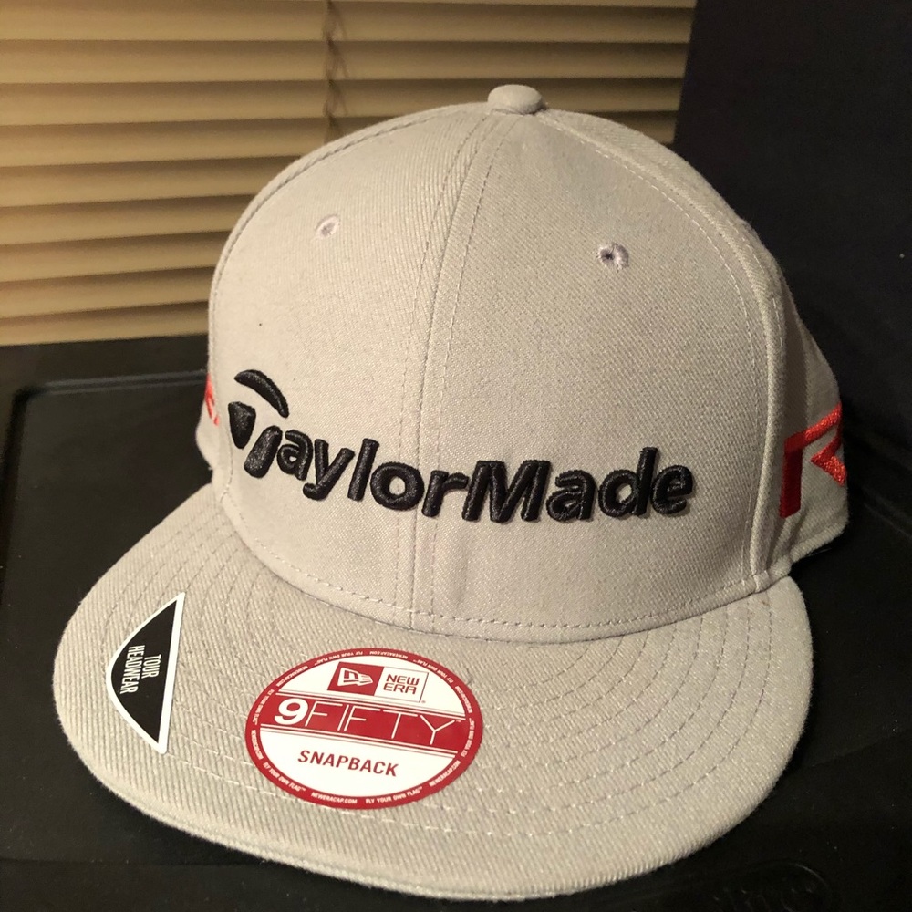 Taylormade grey golf aeroburner hat (snapback)